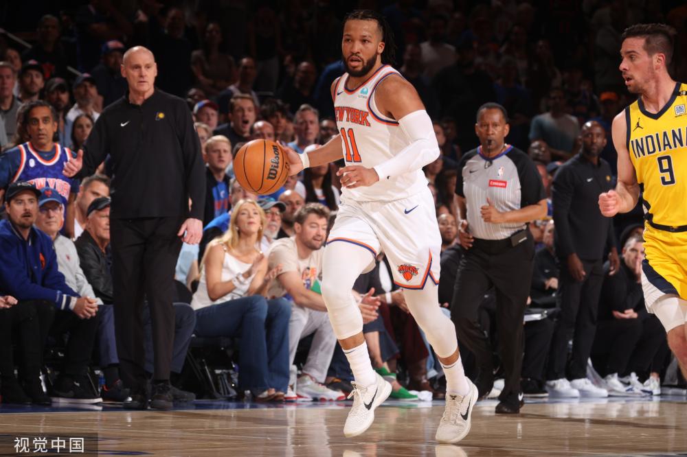 牢地锁定 牢地锁定