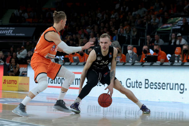 对抗赛不仅 对抗赛不仅