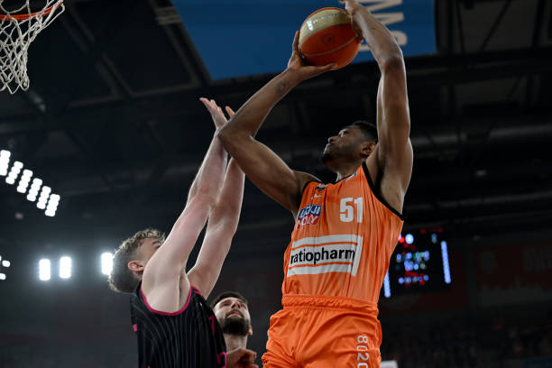 巴萨现阶段 巴萨现阶段