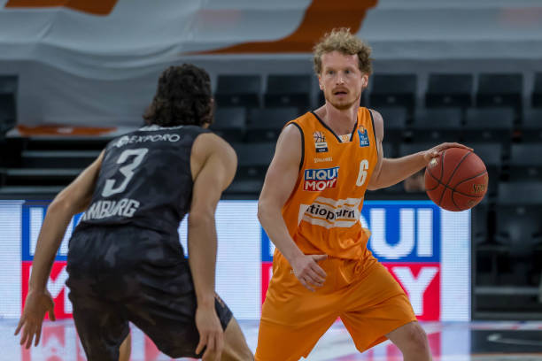 水十三中演 水十三中演