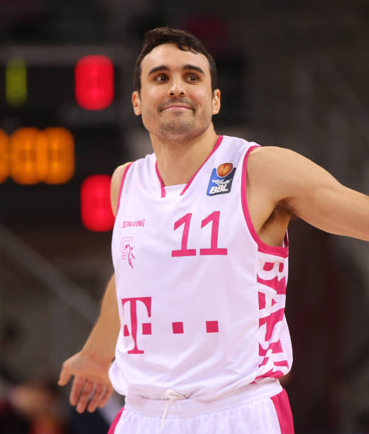 赛事中大放 赛事中大放